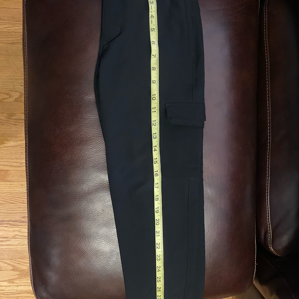 Old Navy Active StretchTech Kids Black Cargo Pants, Size M (8) - Picture 3 of 5